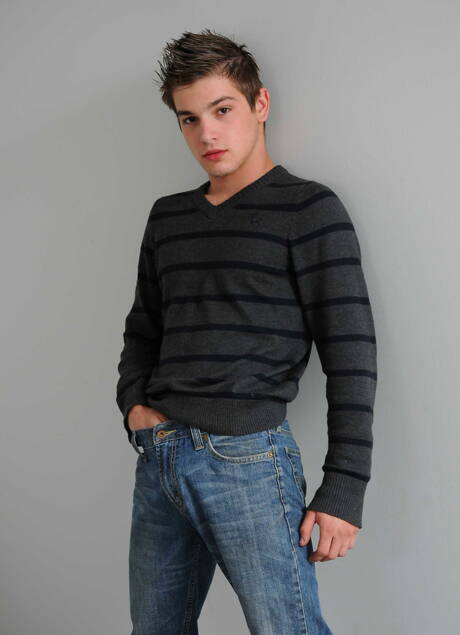 Gay in Jeans pictures