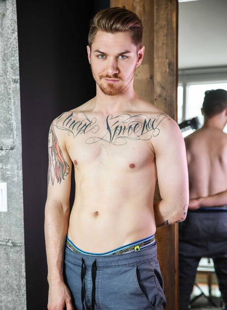 Brazilian stud Diego Sans and american young Zak Bishop in hot ass fuck action