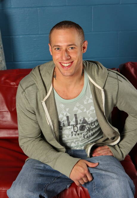 Sexy guys Austin Wilde, Angelo Romani and Campbell Stevens in hot threesome ass bang