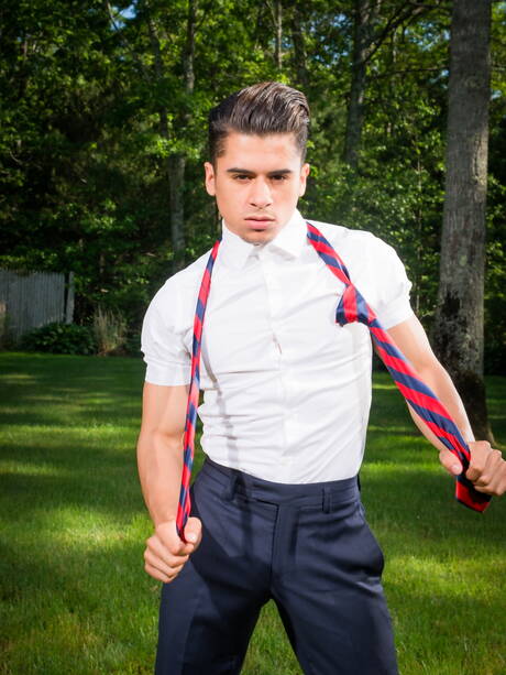 Famous americans, hunk Armond Rizzo and beefcake Hugh Hunter posing naked and showing hot butt outdoor