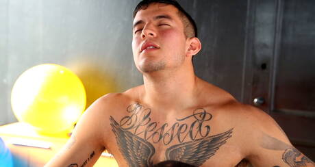 Sexy guys James Ryder, Joey Rico and Trelino in hot 3some ass fuck action