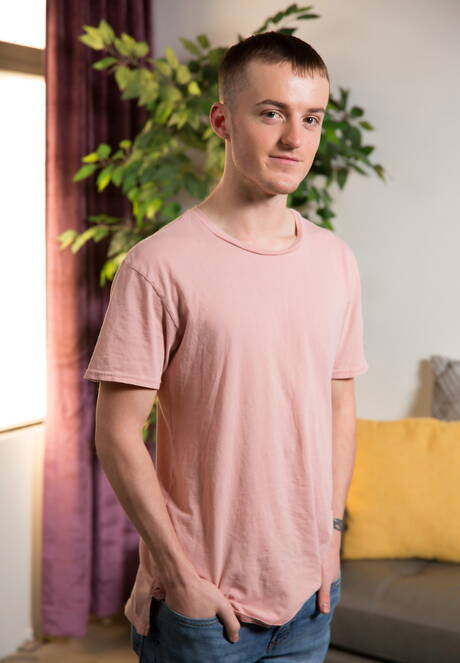 American strongman Johnny Hill and twink Dominic Green have a good sex