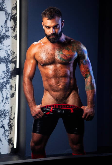 Canadian hairy bear Drake Masters and  James Stevens in dick sucking scene