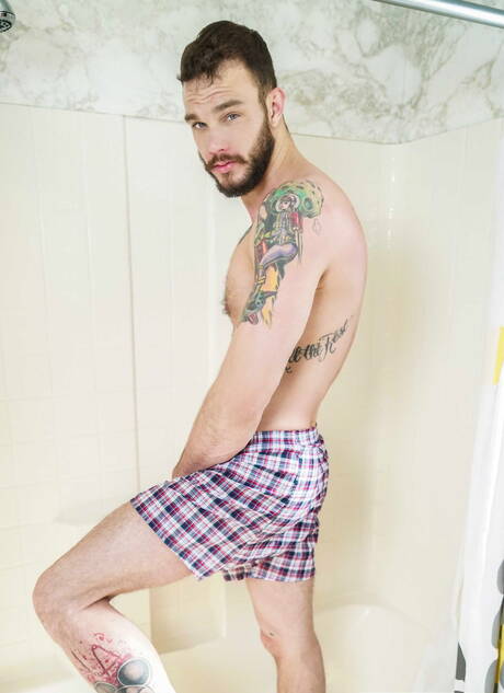 Nice american boys strongman Will Braun and strongman Cliff Jensen drilling an ass in bathroom