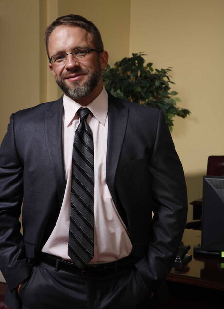 Hot americans, muscular Dirk Caber and beefy Liam Magnuson in hot ass bang