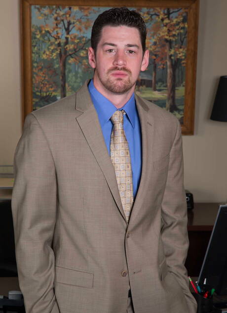 American stars stud Andrew Stark and husky guy Jake Wilder sucking and fucking each other