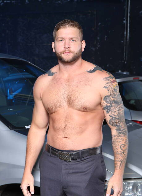 American hot bear Colby Jansen and english well-built Paul Walker in hot homosexual action