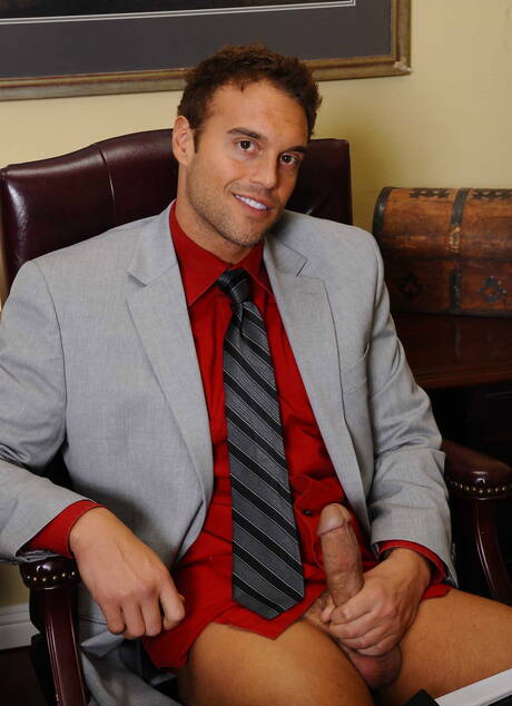 Pretty american boys hunky guy Rocco Reed and hairy stud Duncan Black love each other