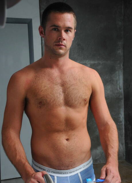 Pretty american boys otter Mike De Marko and strongman Bryce Evans in hot ass bang