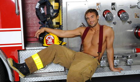 Rocco, Colby Jansen, Landon, Andrew Stark, Charlie have a good groupsex outdoor