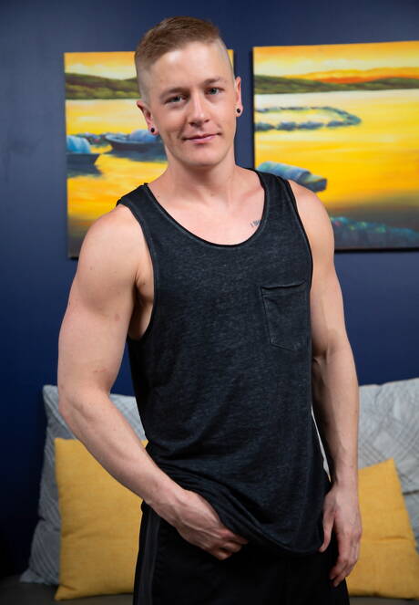 Sexy Roman Todd, Chris Blades and Ryan Jordan in hot 3some ass bang in hot shower