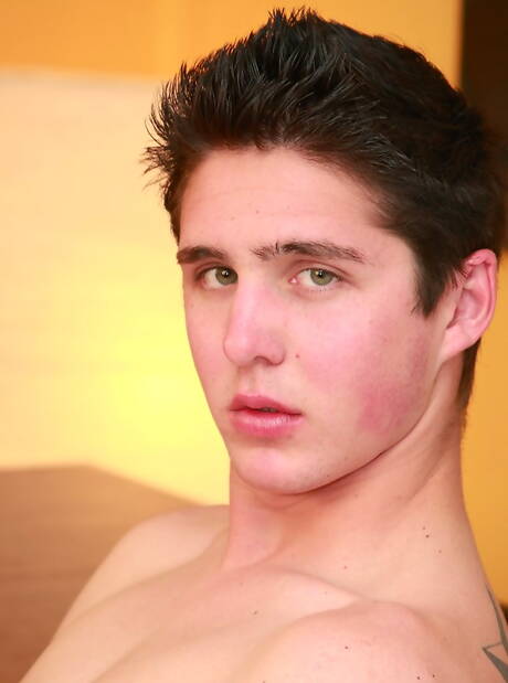 Gay Posing Pics