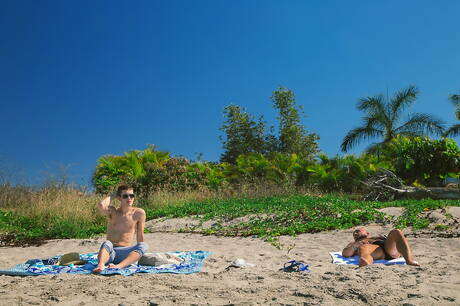 Gay Beach Pics