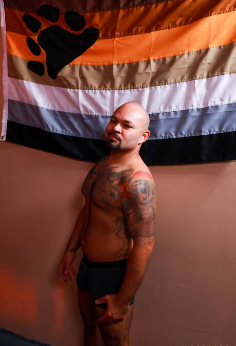 Beefcake Liam Greer and strongman Jd Travis have anal sex