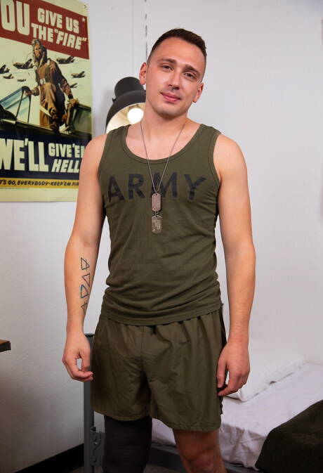 Military Gay Men Pics