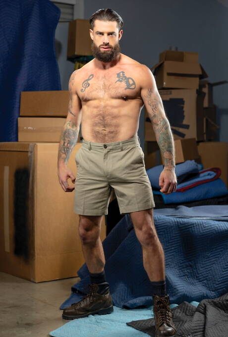 Two american dudes bodybuilder Brock Banks and hairy bear Alpha Wolfe have a hot couple scene