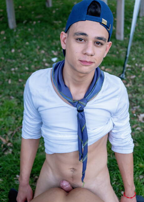 Sly Conan, Tommy Ameal, Cesar, Rick Lennon in hot bang outdoor