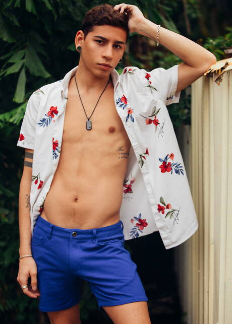 Latino hot twink Aiden Garcia undressing and showing tight butt at the pool