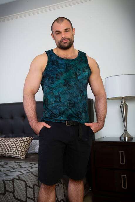 Hot american guys bull Sean Duran and strong bull Jaxx Thanatos have a hot couple scene