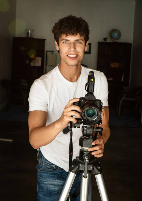 Romanian tough guy Kaleb Stryker and american hot twink Alex Meyer in hot ass fuck action