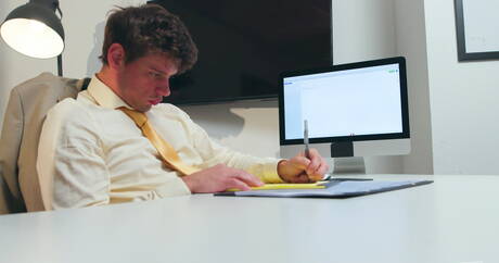 Two american boys beefy Michael Delray and beefy Elliot Finn fuck ass after sucking dick