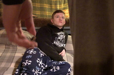 American pornstars muscular Legrand Wolf and young dude Felix Maze have anal sex