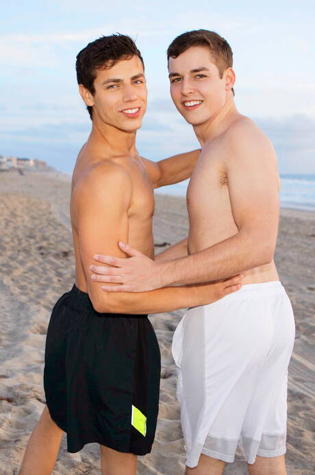 Gay Beach Pics