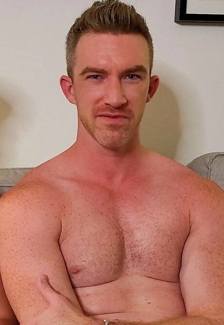 American stud Nick Fitt and hunk Clark Davis-fitt hard roped