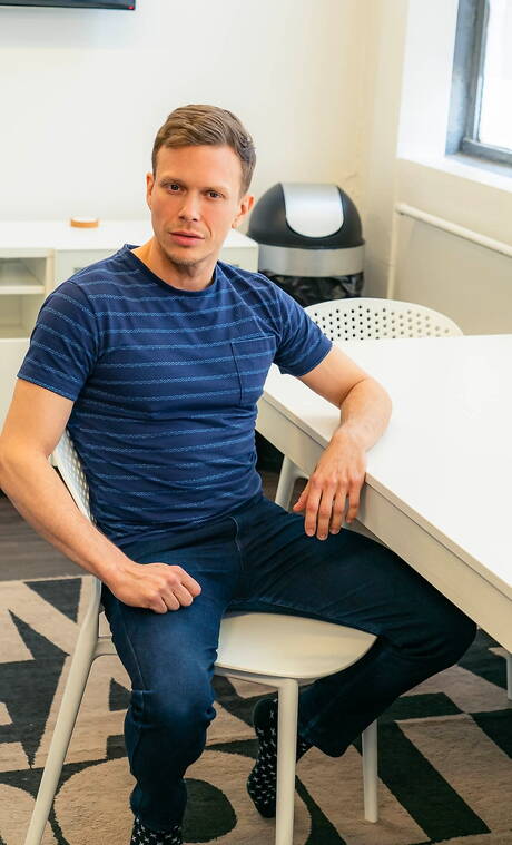 Canadian well-built Ethan Chase and american hairy stud James Fox in hot homosexual action