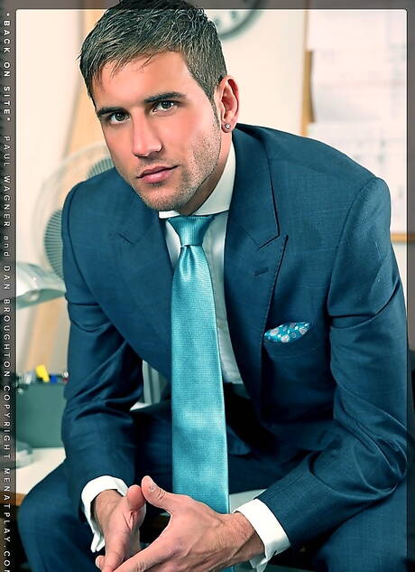 English tough guy Dan Broughton and american bull Paul Wagner fuck ass after blowjob