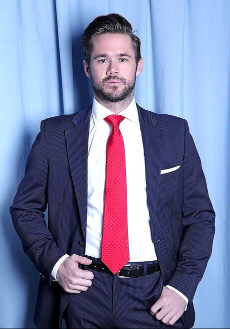 Polish beefcake Kayden Gray and american hairy stud Mike De Marko fuck ass after sucking