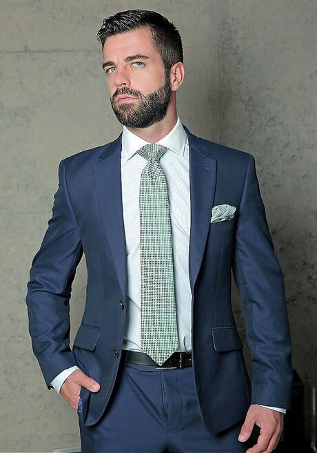 Muscular Axel Max and portuguese strongman Hector De Silva fuck ass after sucking dick