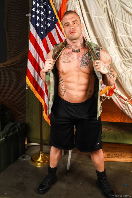 Beefcake Chase Tyler and american strong bull Davin Strong in hot homosexual scene