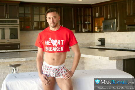 American husky guy Tristan Hunter and canadian hunk Shane Jackson fuck ass after sucking dick in shower