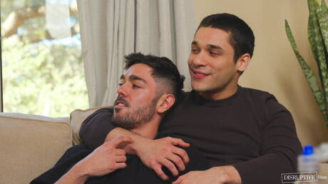 American tough guy Nico Coopa and hunky guy Tony Genius make an interracial love