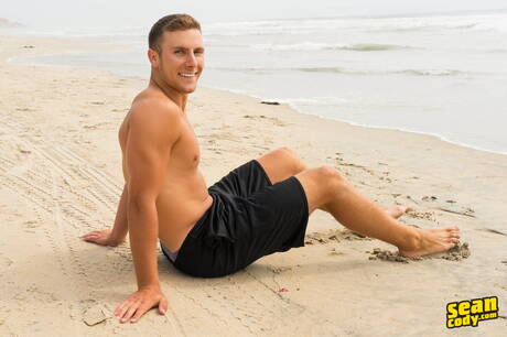 Gay Beach Pics