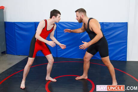 Hot american boys hot bear Joel Someone and hot twink Dakota Lovell have a hot couple scene