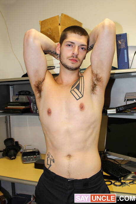 Two american boys stud Christian Ryder and muscular Malakai White sucking and screwing each other