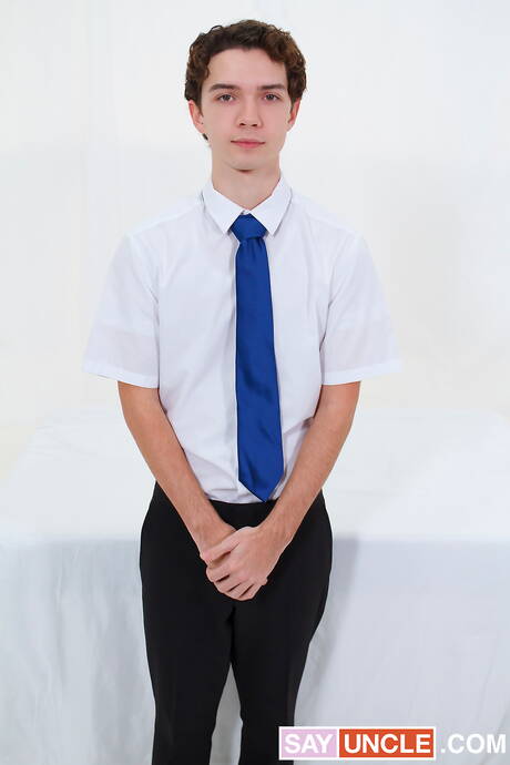 Two american guys beefcake Brody Kayman and hot twink Sam Ledger sucking and screwing each other