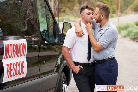 American hot bear Joel Someone and british strongman Michael Boston fuck ass after sucking outdoor