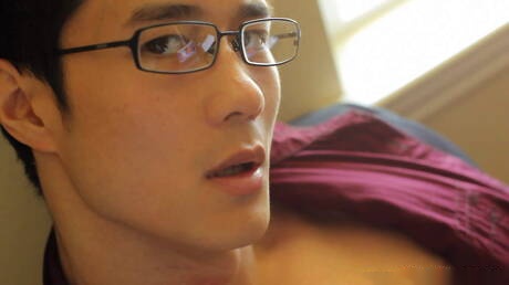 Oriental muscular Peter Le wanking outdoor