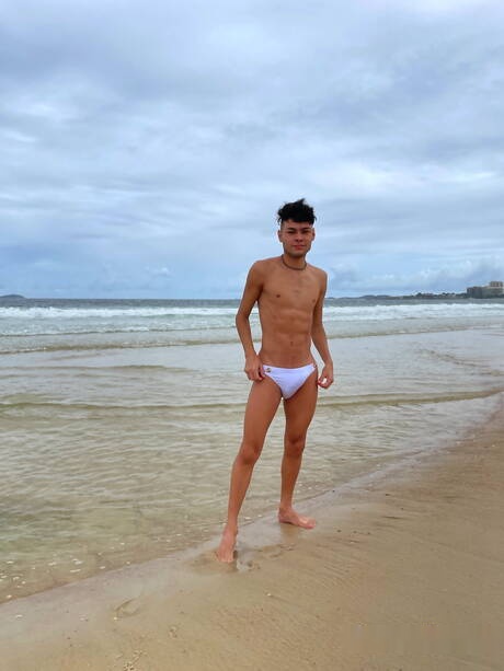 Gay Beach Pics