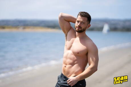 American muscular Johnny Donovan and  Danny Steele banged each other after beach walk