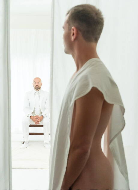 Two american dudes bull Adam Snow and well-built Logan Cross have a good anal sex