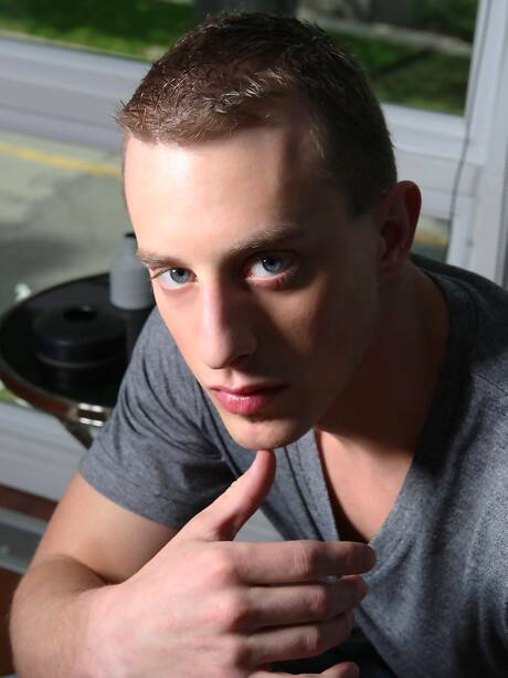 Bodybuilder Calvin Flex shows a well-build body