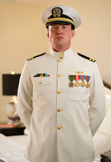 Nice american buddies beefcake Dante Colle and husky guy Pierce Paris in hot ass bang