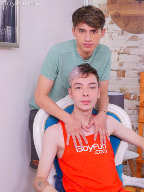 Twink Justin Host and hot twink Niko Miller fuck after blowjob